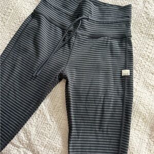 Women’s black and grey stripe Vuori leggings